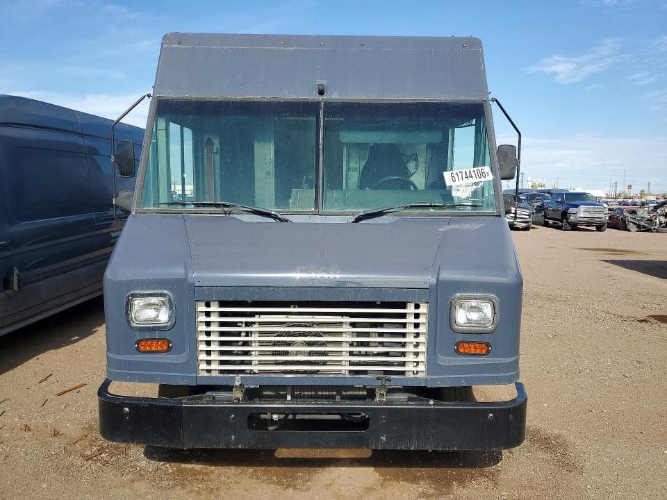 2020 FORD F-59 STEP VAN 5