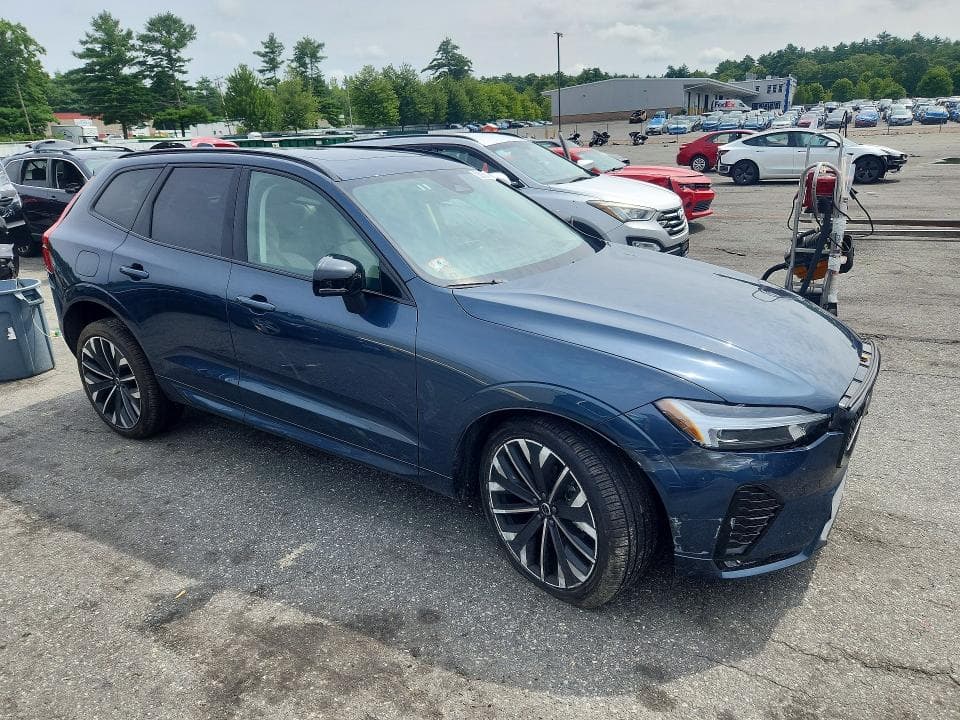 2026 VOLVO XC60 ULTRA 4