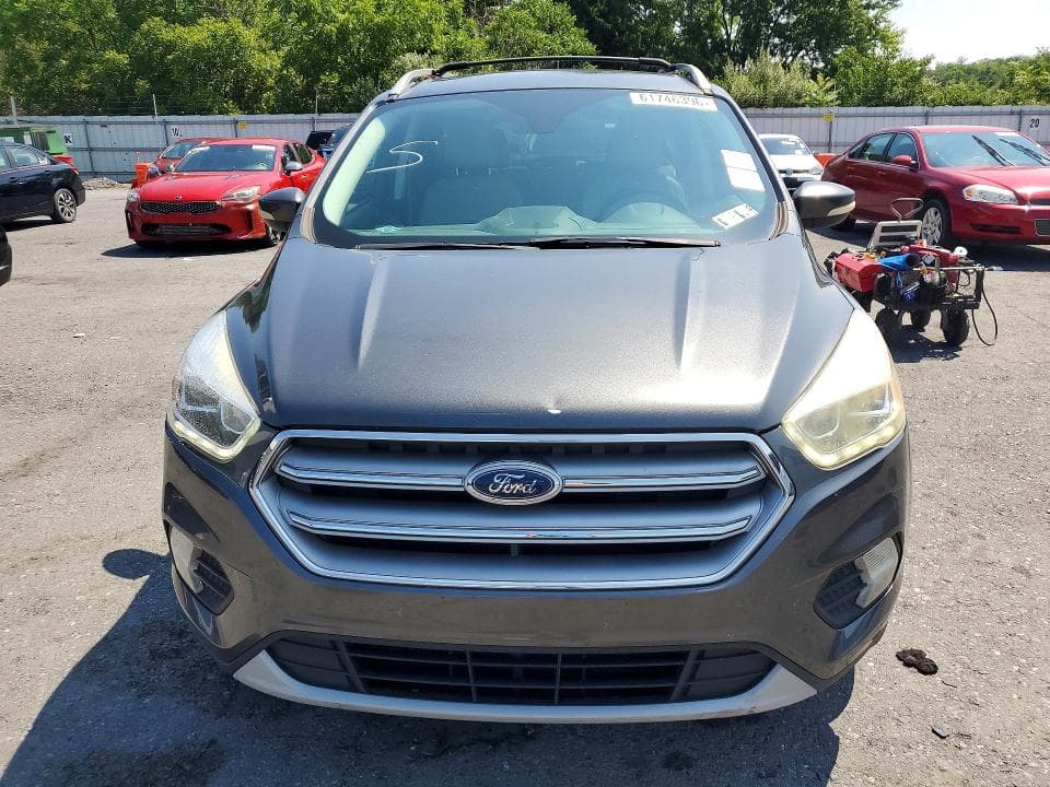 2017 FORD ESCAPE TITANIUM TITANIUM 5