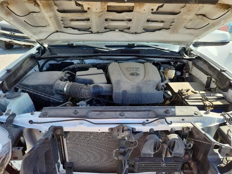 2019 TOYOTA TACOMA TRD SPORT 11