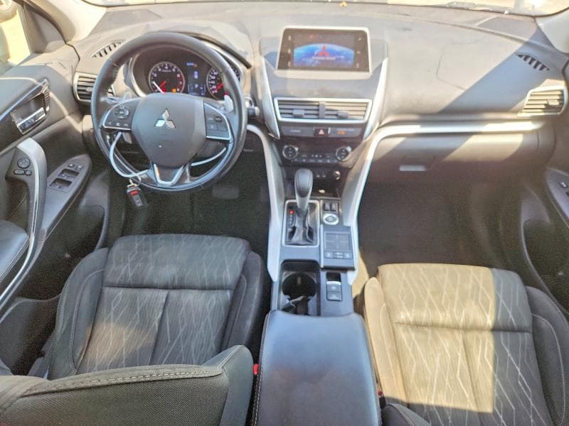 2018 MITSUBISHI ECLIPSE CROSS LE 8
