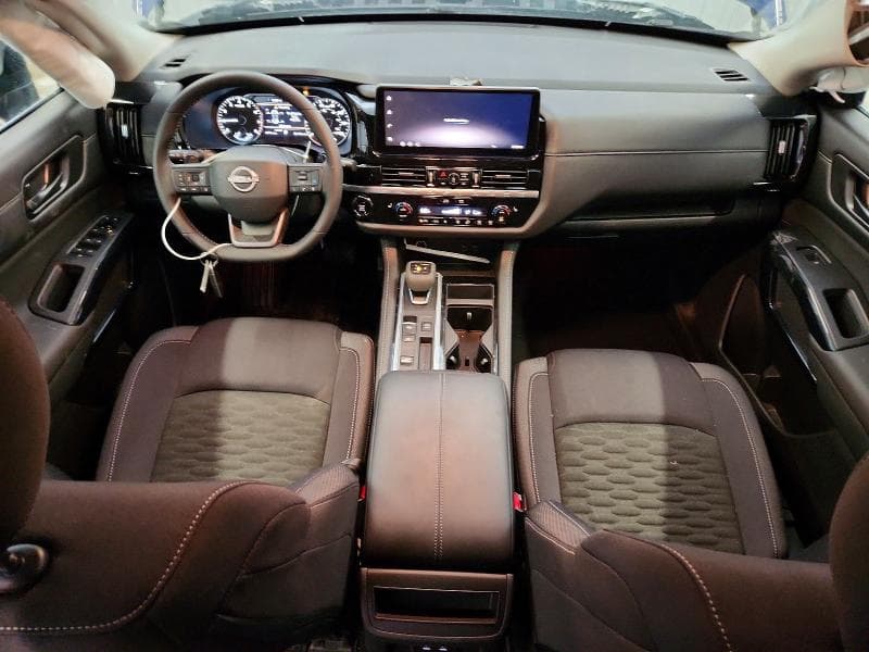 2026 NISSAN PATHFINDER SV 8