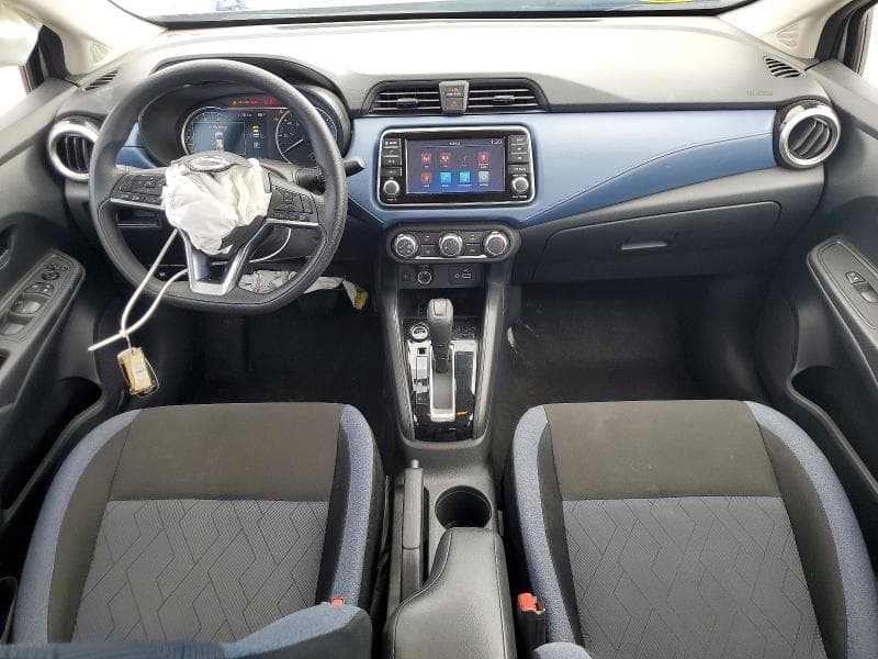 2025 NISSAN VERSA SV 8