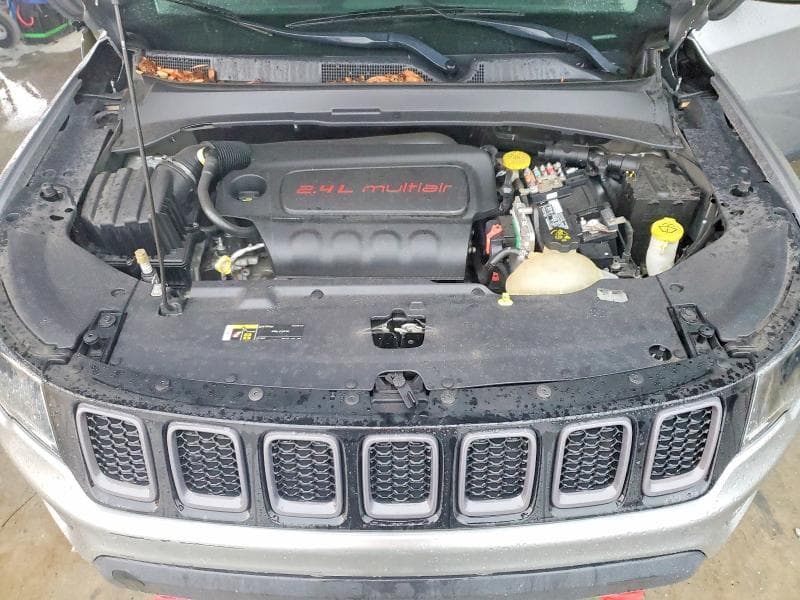 2018 JEEP COMPASS TRAILHAWK 12