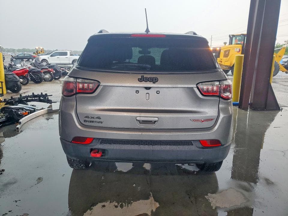 2018 JEEP COMPASS TRAILHAWK 6