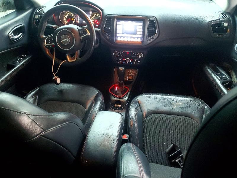 2018 JEEP COMPASS TRAILHAWK 8