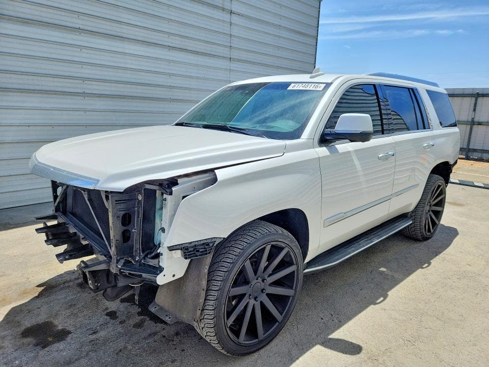 2019 CADILLAC ESCALADE LUXURY - 1
