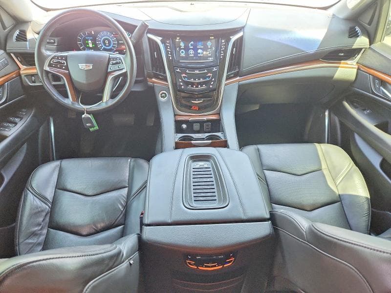 2019 CADILLAC ESCALADE LUXURY 8