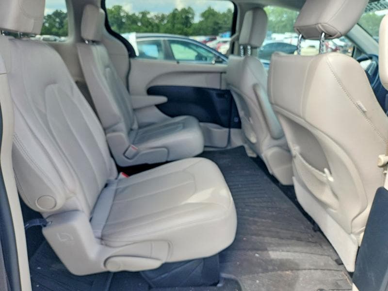 2017 CHRYSLER PACIFICA TOURING L 11