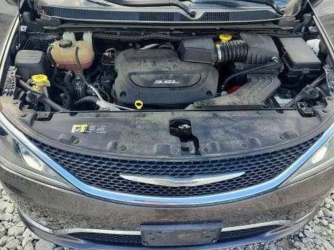 2017 CHRYSLER PACIFICA TOURING L 12