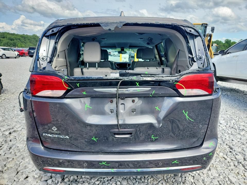 2017 CHRYSLER PACIFICA TOURING L 6