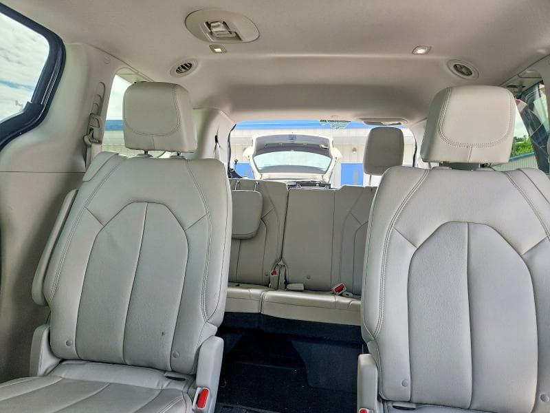 2017 CHRYSLER PACIFICA TOURING L 10