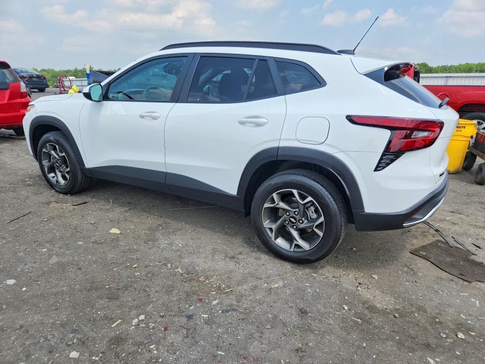 2025 CHEVROLET TRAX 1LT 2
