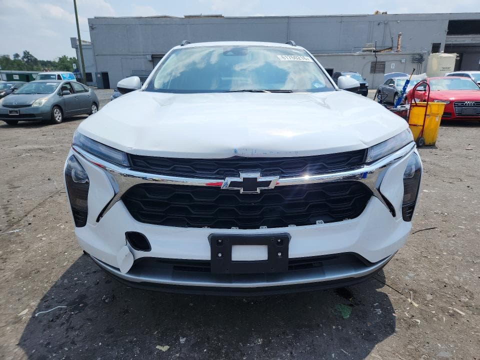 2025 CHEVROLET TRAX 1LT 5