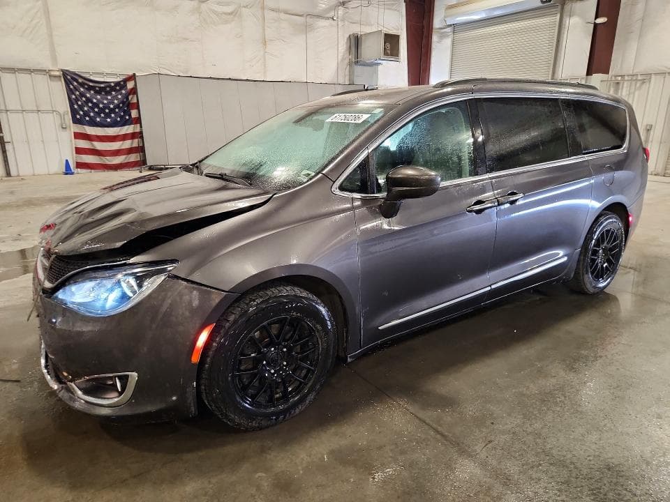 2017 CHRYSLER PACIFICA TOURING L - 1