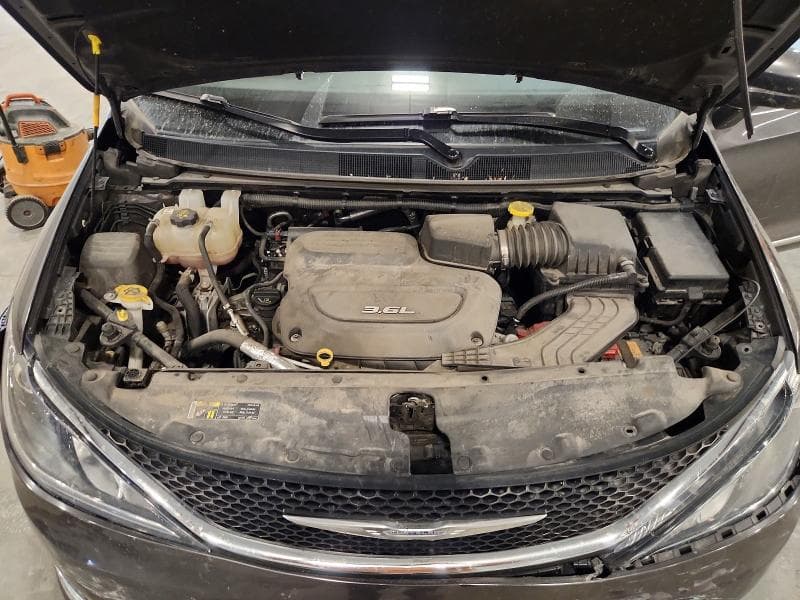 2017 CHRYSLER PACIFICA TOURING L 12