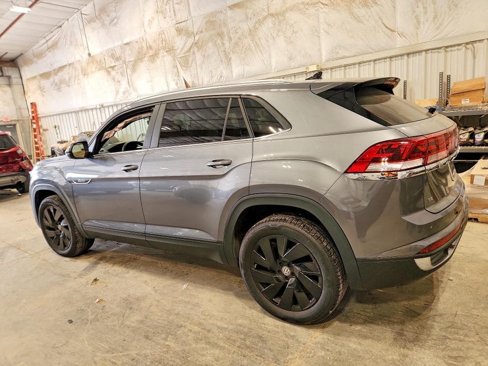 2024 VOLKSWAGEN ATLAS CROSS SPORT SE 2