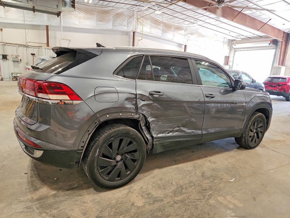 2024 VOLKSWAGEN ATLAS CROSS SPORT SE 3