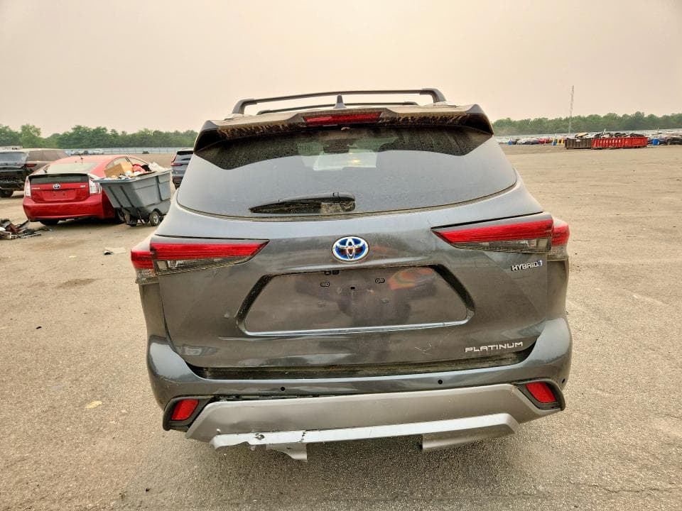 2023 TOYOTA HIGHLANDER HYBRID PLATINUM PLATINUM 6