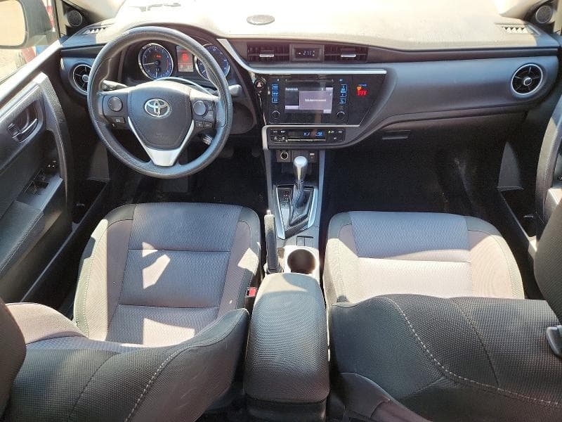 2018 TOYOTA COROLLA LE 8