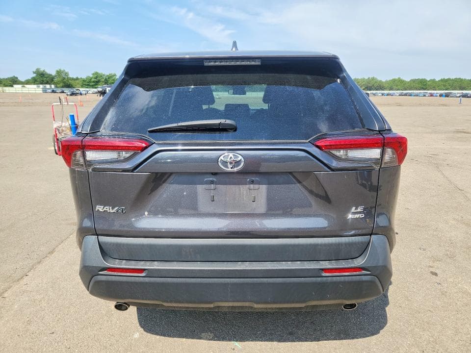 2023 TOYOTA RAV4 LE 6