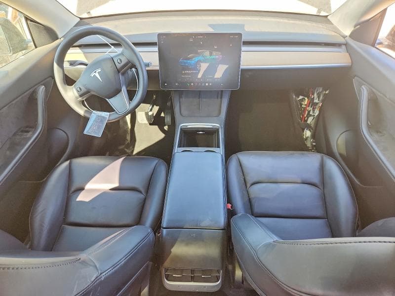 2022 TESLA MODEL Y 8