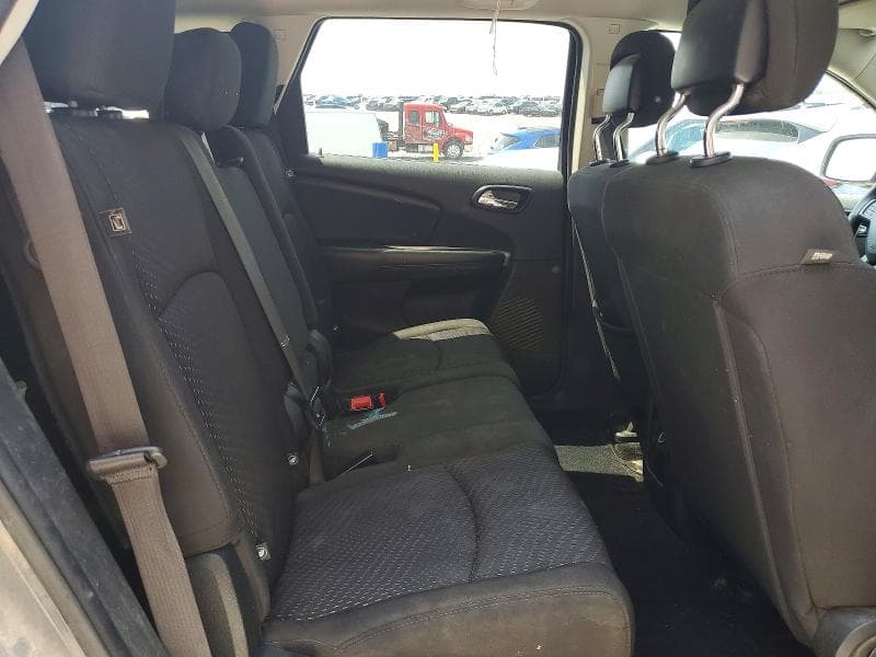 2019 DODGE JOURNEY SE 11