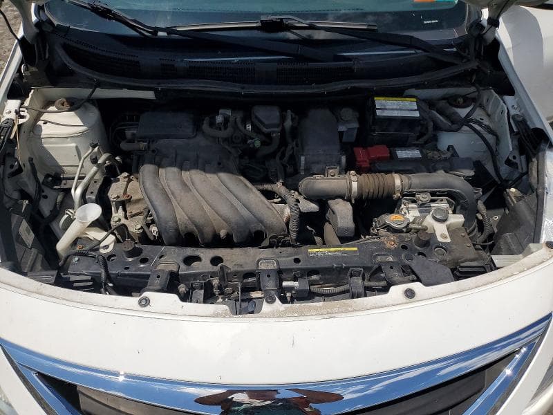 2018 NISSAN VERSA SV 11