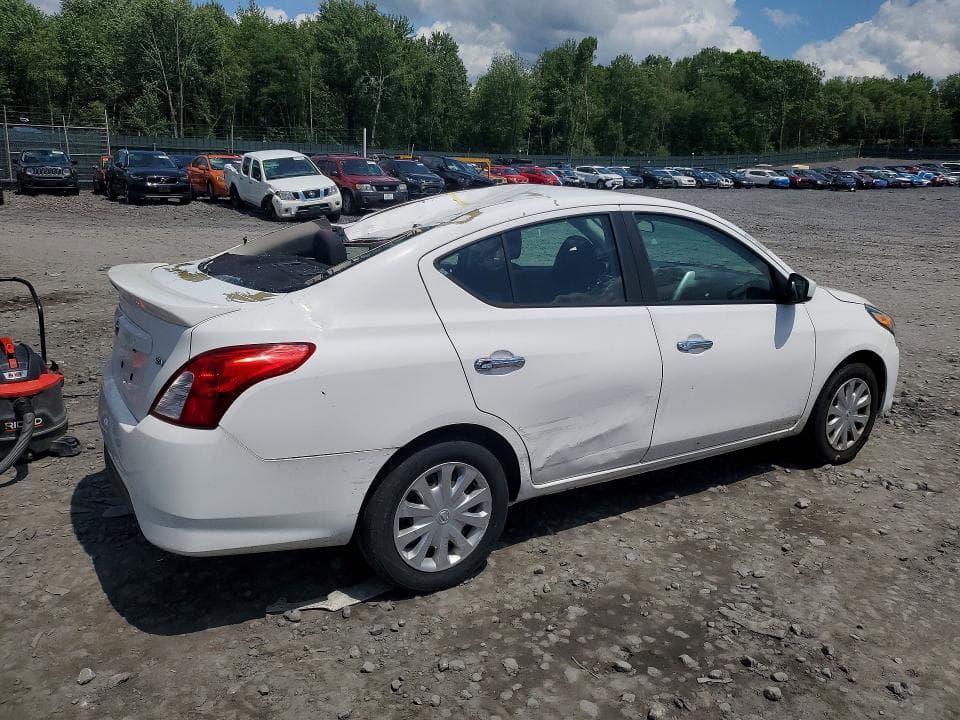 2018 NISSAN VERSA SV 3
