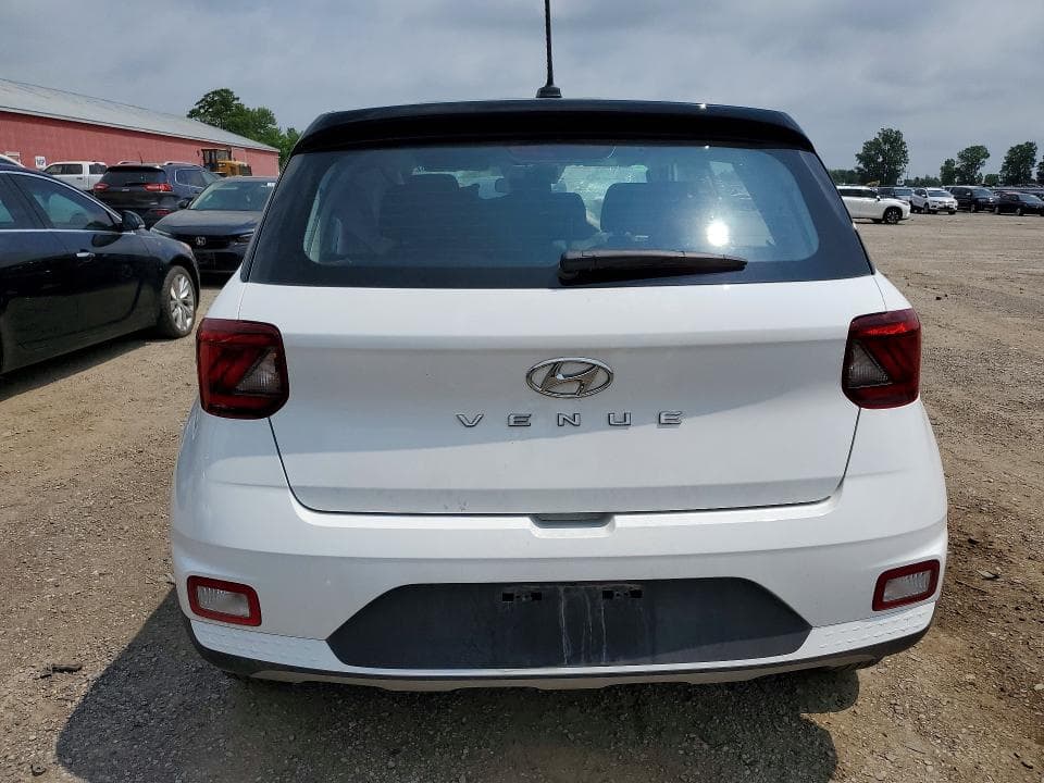 2025 HYUNDAI VENUE SE 6