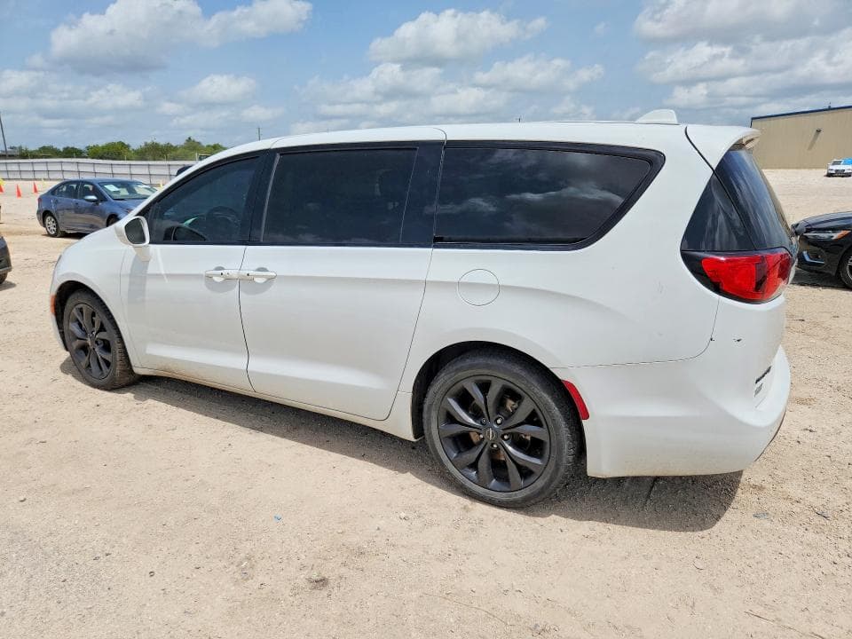 2018 CHRYSLER PACIFICA TOURING PLUS 2