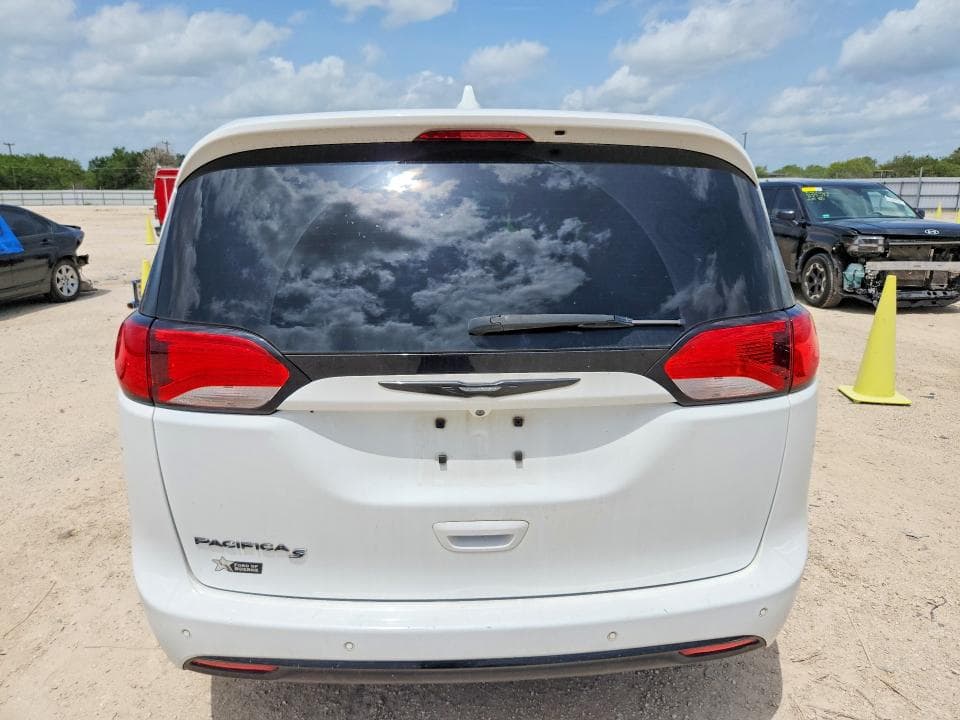 2018 CHRYSLER PACIFICA TOURING PLUS 6