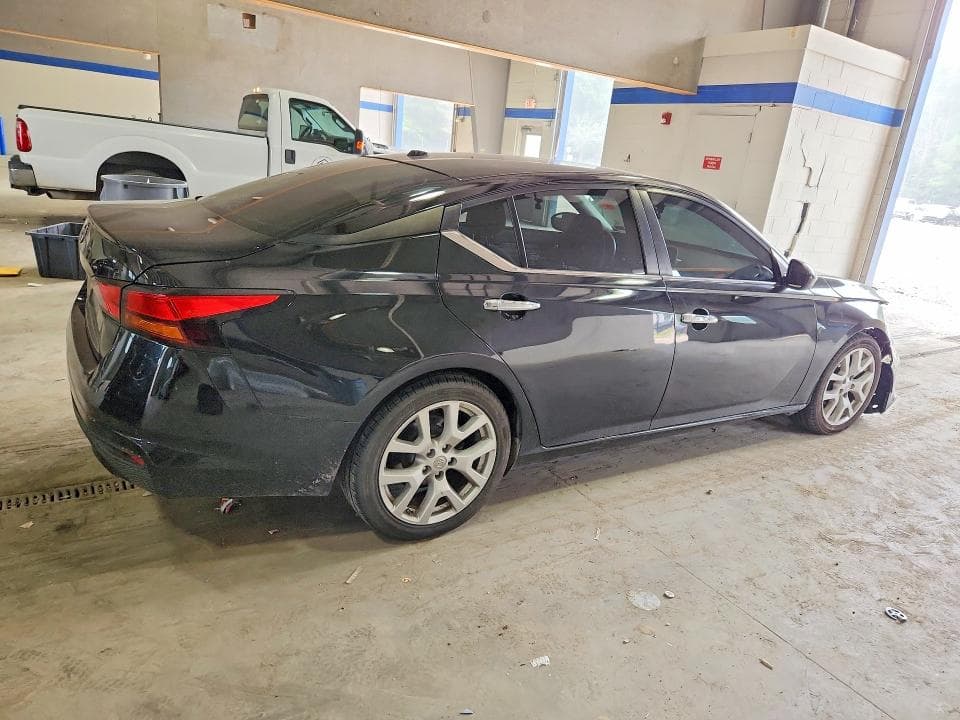 2020 NISSAN ALTIMA S 3