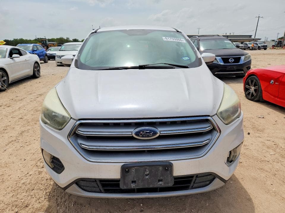 2017 FORD ESCAPE SE 5