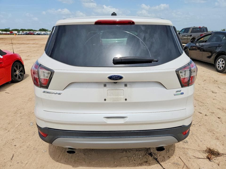 2017 FORD ESCAPE SE 6