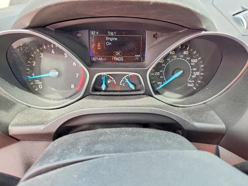 2017 FORD ESCAPE SE 9
