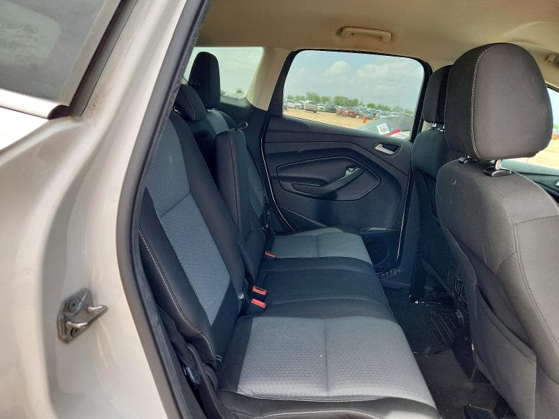 2017 FORD ESCAPE SE 10