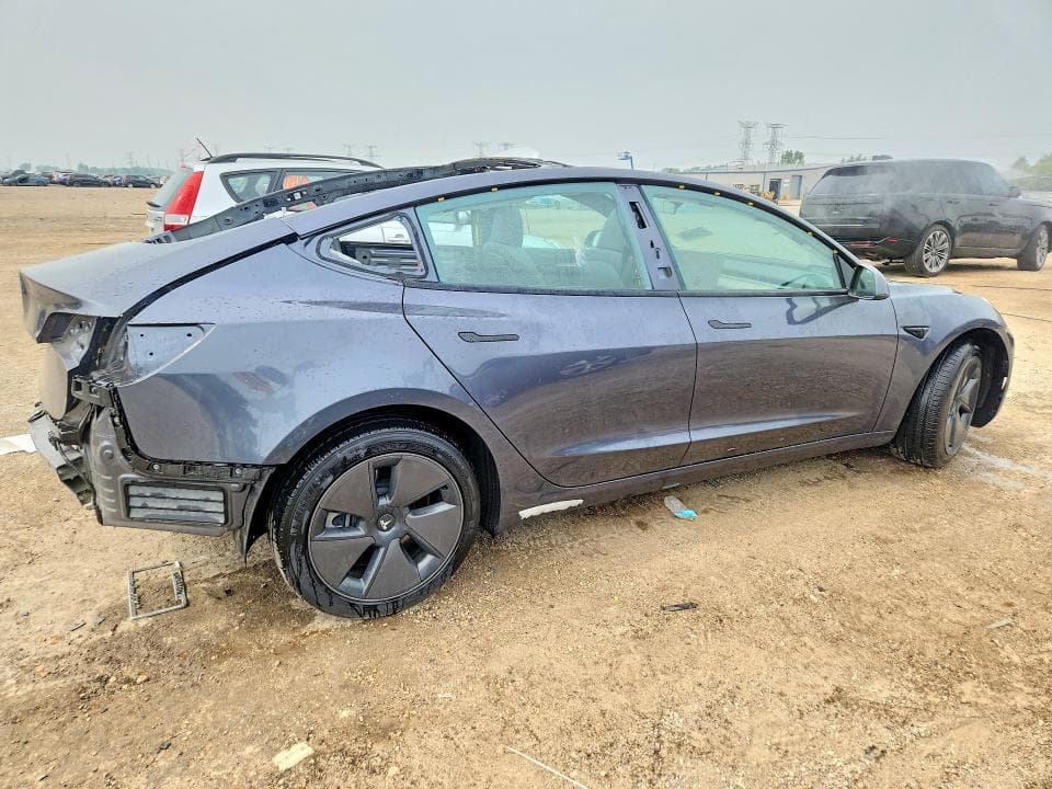 2023 TESLA MODEL 3 3
