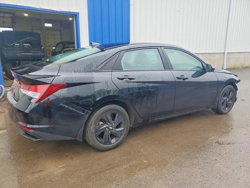 2022 HYUNDAI ELANTRA SEL 3