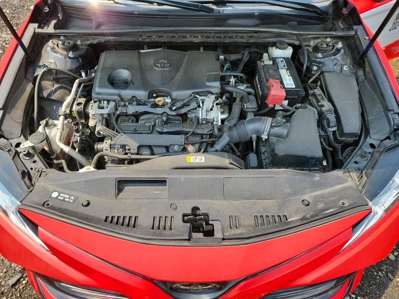 2020 TOYOTA CAMRY LE 11
