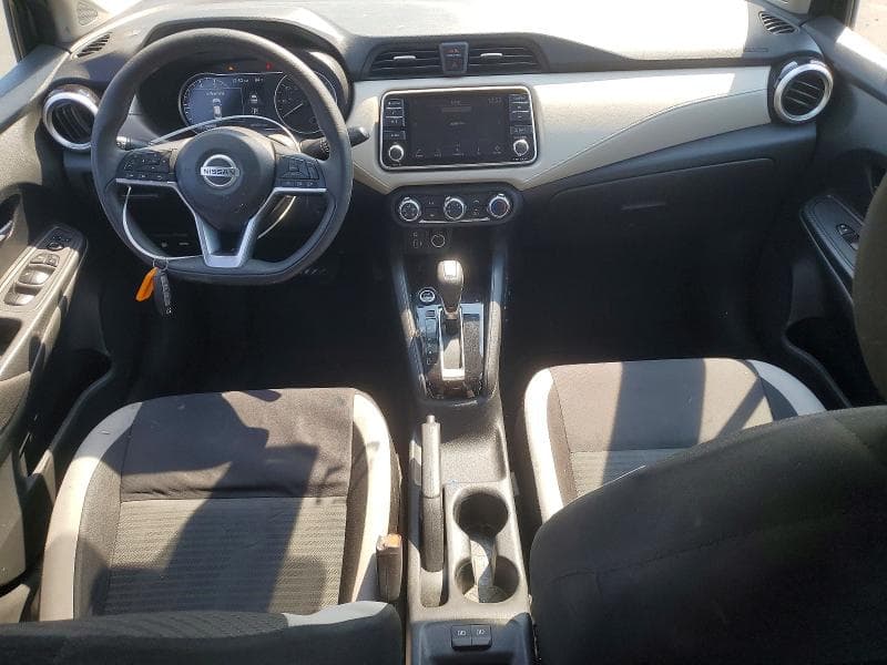 2021 NISSAN VERSA SV SV 8