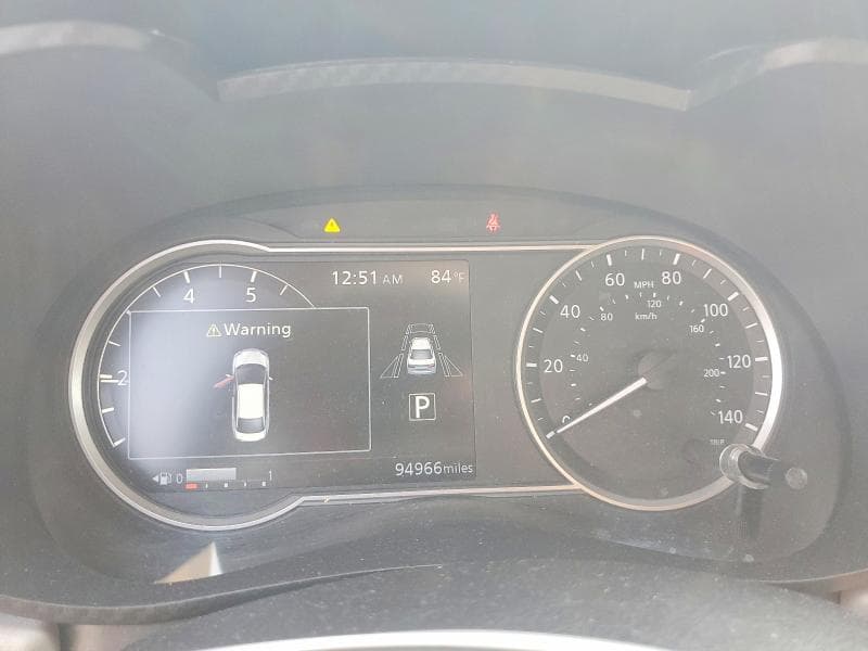 2021 NISSAN VERSA SV SV 9