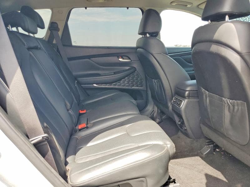 2022 HYUNDAI SANTA FE LIMITED 11