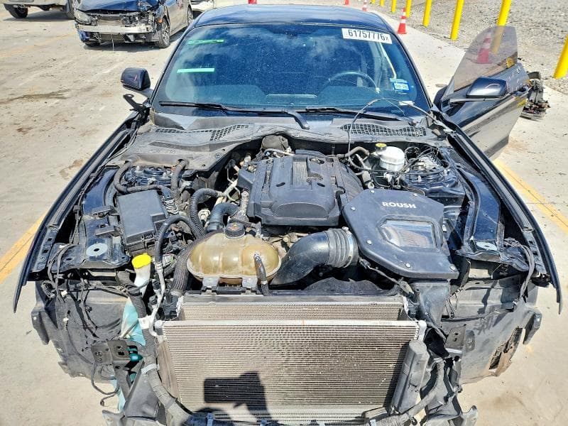 2018 FORD MUSTANG 11