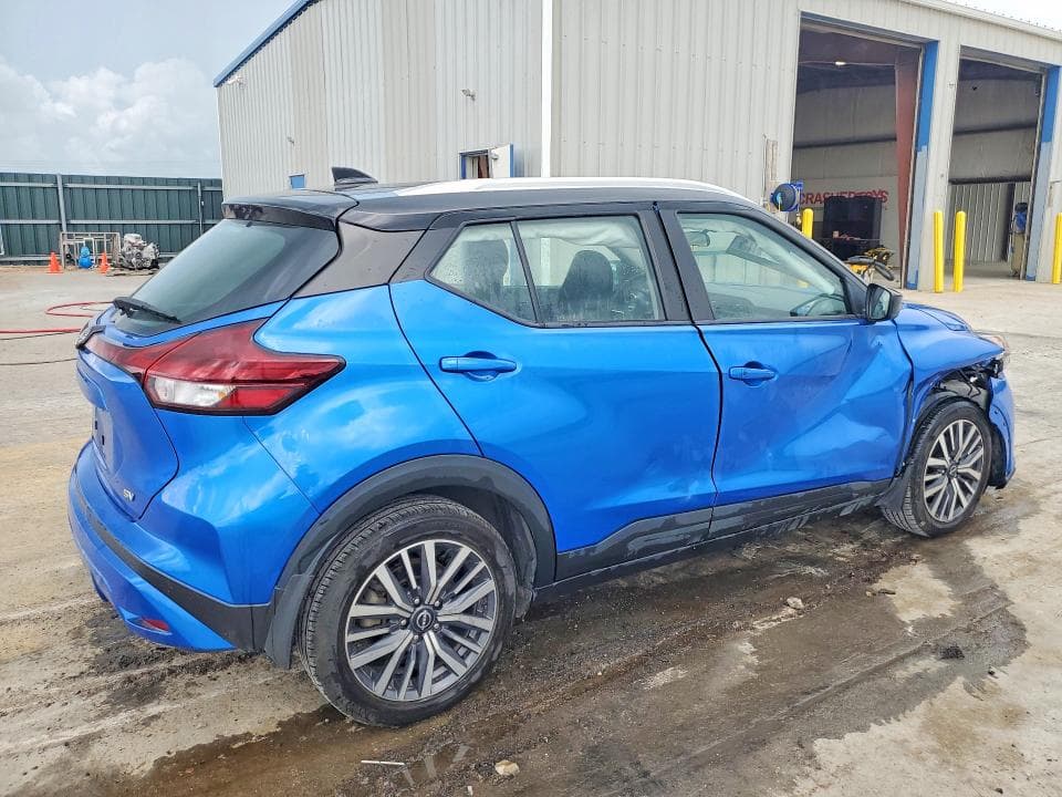 2023 NISSAN KICKS SV 3