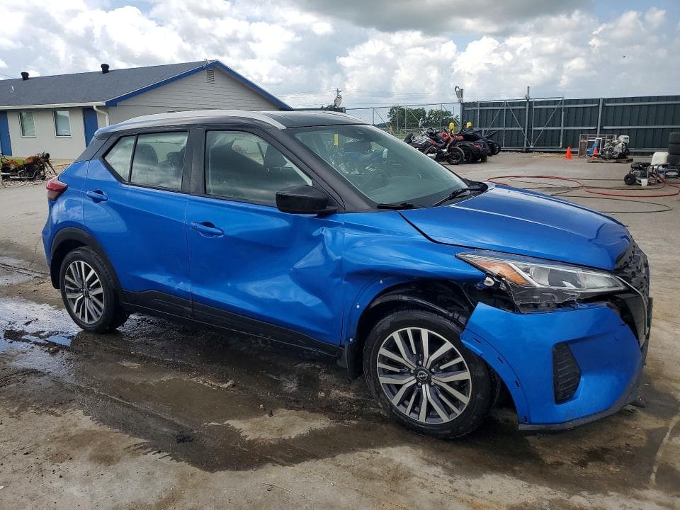 2023 NISSAN KICKS SV 4