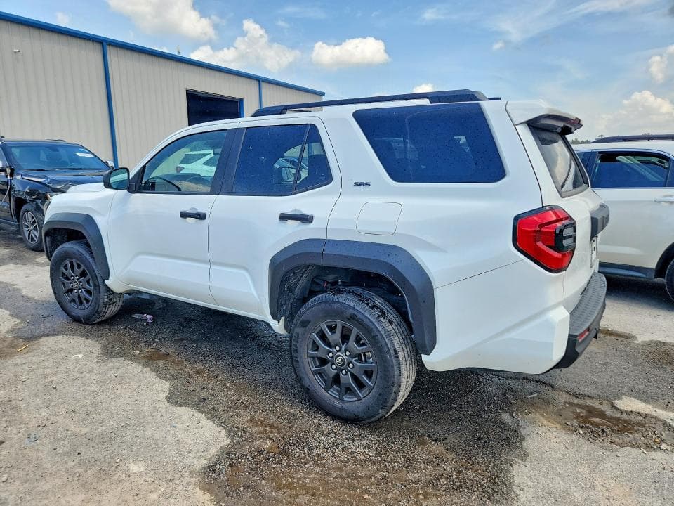 2025 TOYOTA 4RUNNER SR5 2