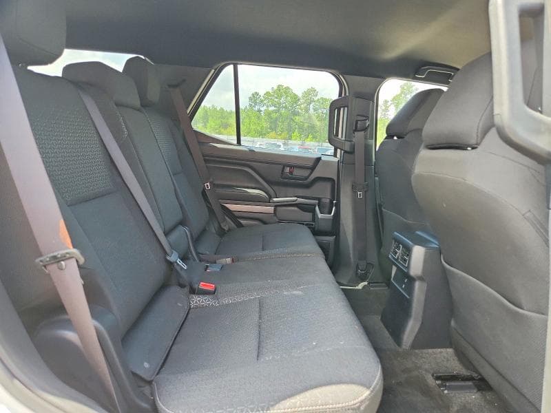 2025 TOYOTA 4RUNNER SR5 11