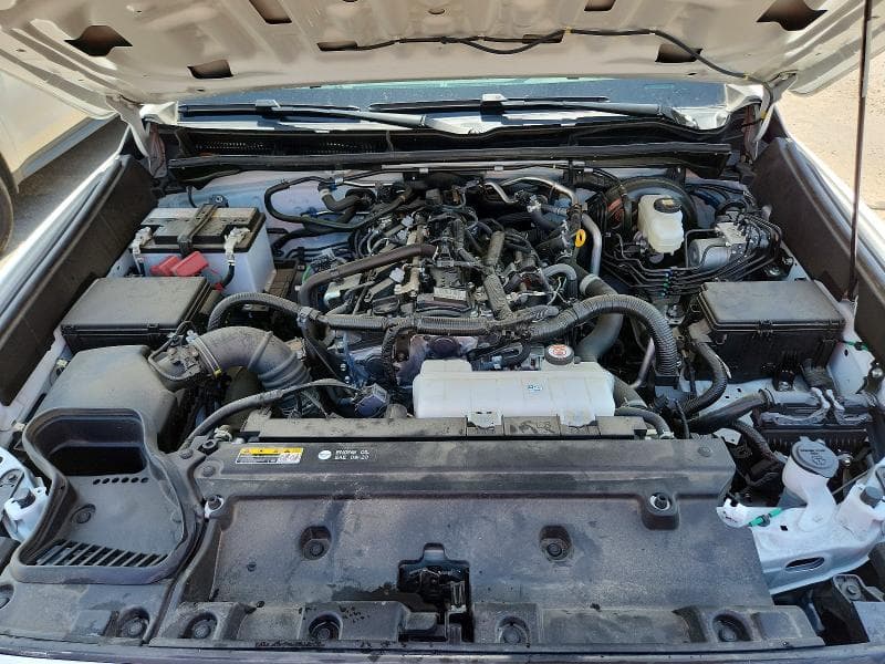 2025 TOYOTA 4RUNNER SR5 12