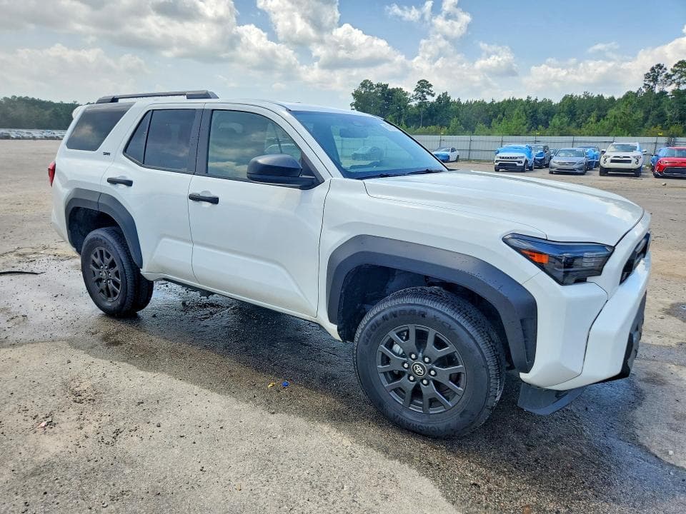 2025 TOYOTA 4RUNNER SR5 4